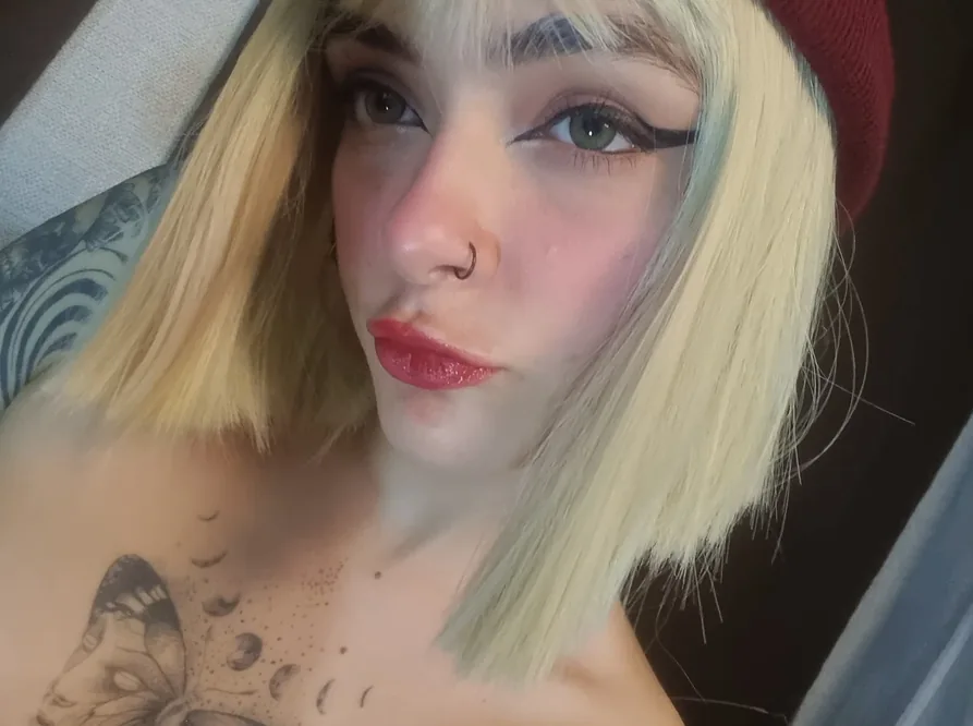 Emily, top Gratis OnlyFans modeller - Alta