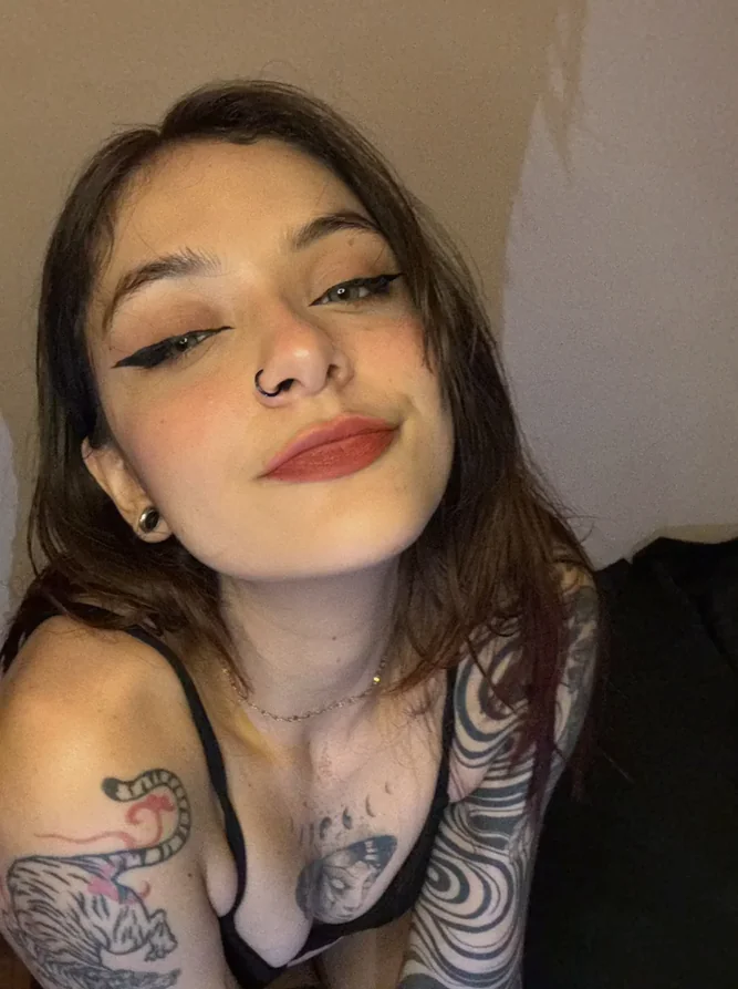 Top OnlyFans Emily - Gjesvær, Finnmark