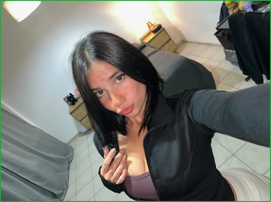 Top OnlyFans Chloe - Lebesby, Finnmark