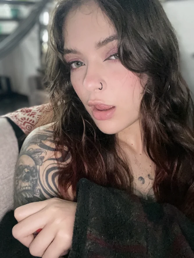 Emily, top Gratis OnlyFans modeller - Trofors