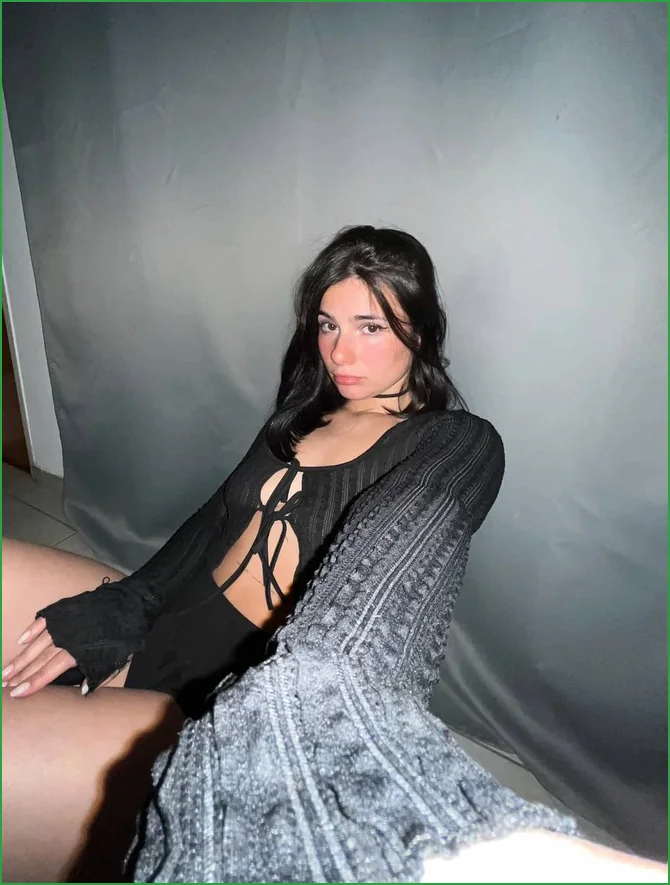 Chloe, top Gratis OnlyFans modeller - Ylvingen